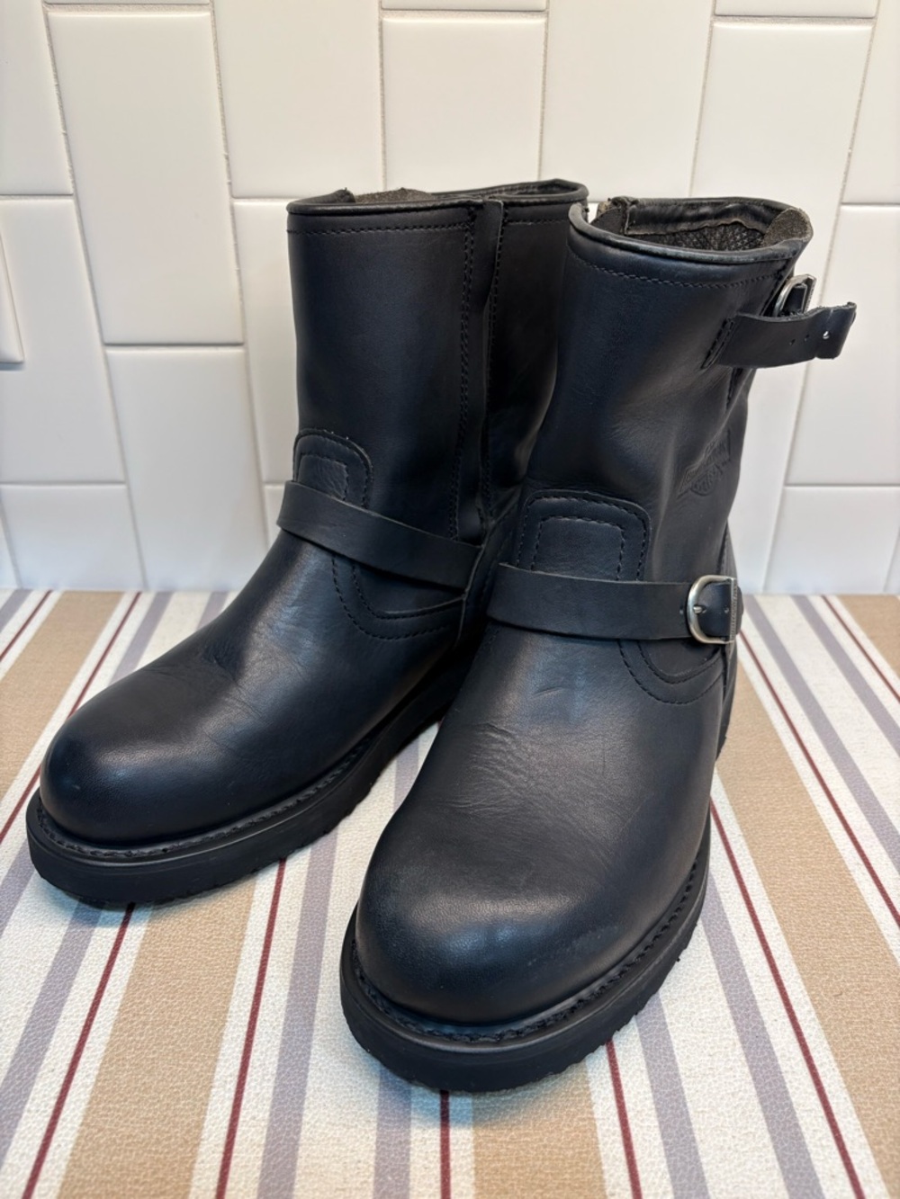 Harley Davidson Mens 9.5 Black Leather Motorcycle Boots Side Zip Riding 98403
